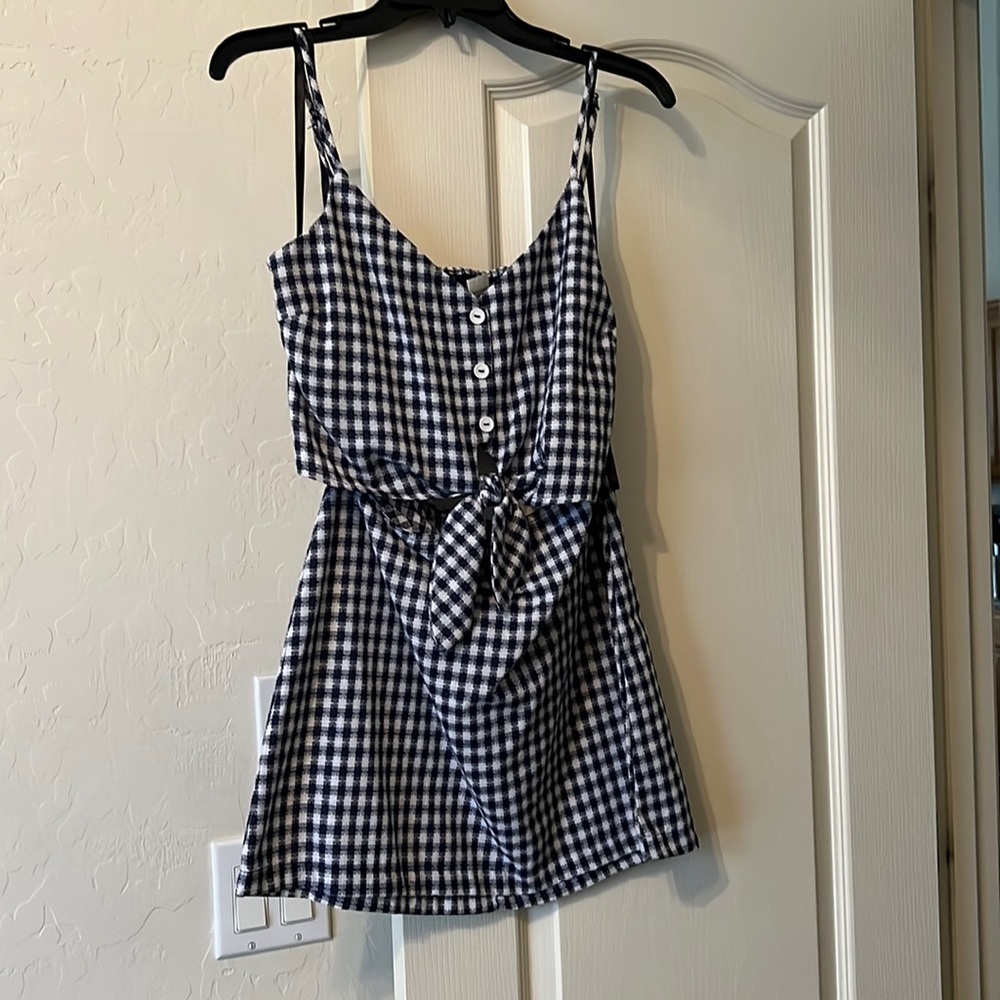 B Darlin Handkerchief two piece set size 11/12 never worn